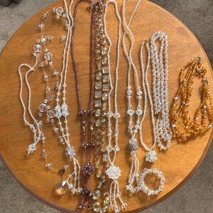 Selling my lot of Vintage Crystal necklaces.